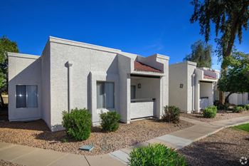 Single-level casitas
